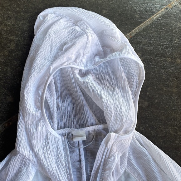 New balance zip up - Picture 5 of 9